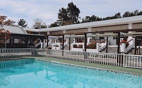 Assegaaibosch Country Lodge